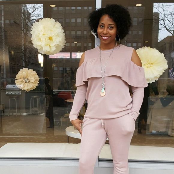 Meet your Posher, Jsymone - Picture 1 of 1